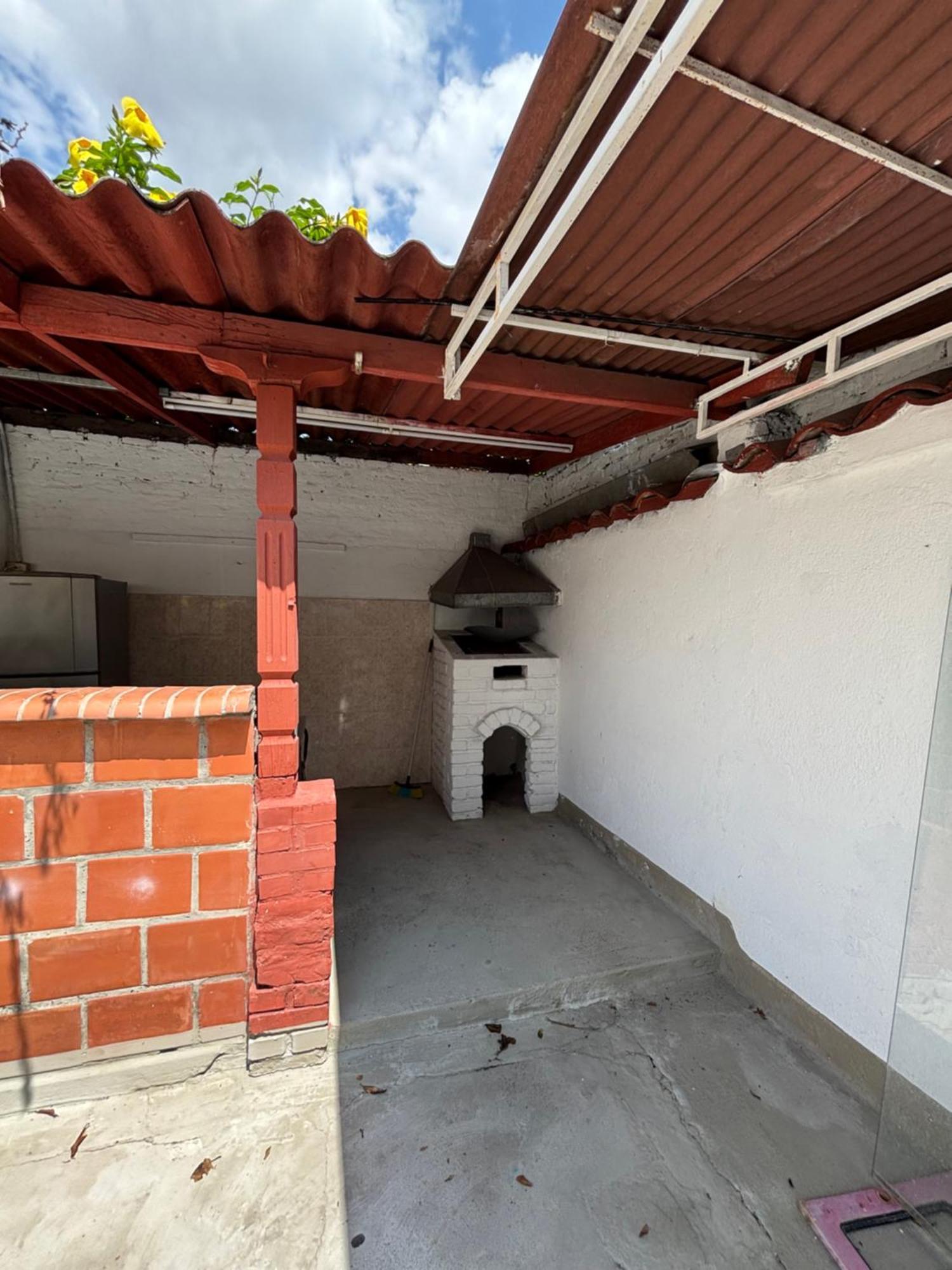 Casa Completa Grande Cerca De Estadio Tequendama Cali Luaran gambar